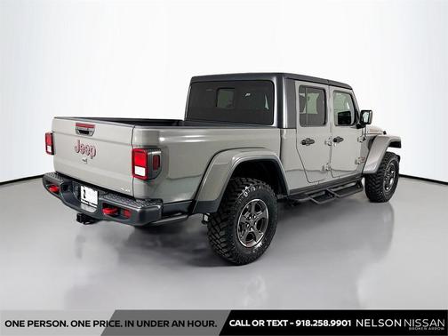 Sting-Gray Clearcoat 2020 Jeep Gladiator Rubicon