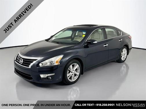 Storm 2015 Nissan Altima 2.5 SL