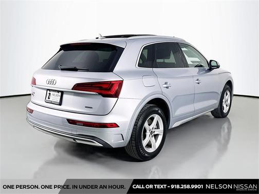 2022 Audi Q5 40 Premium