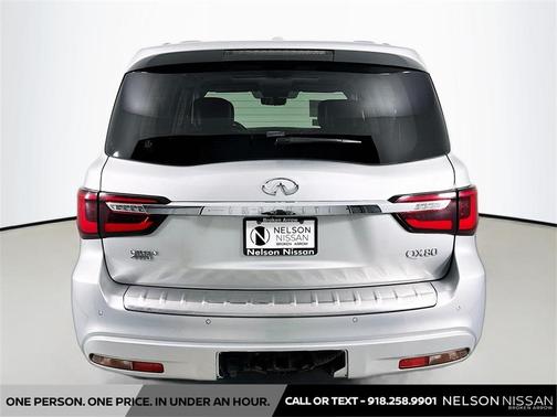 2021 INFINITI QX80 Luxe