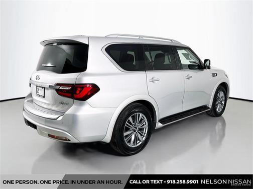 2021 INFINITI QX80 Luxe