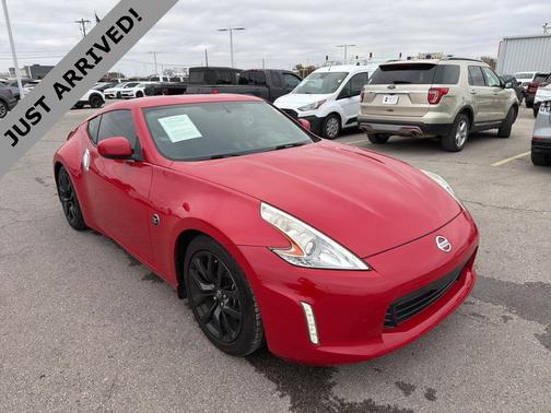 2017 Nissan 370Z Base