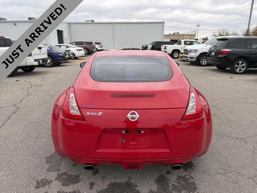 2017 Nissan 370Z Base