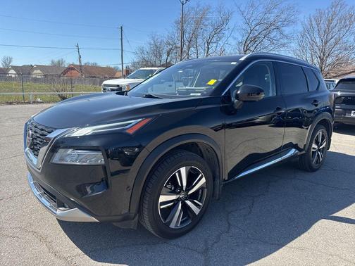 Super Black 2021 Nissan Rogue Platinum