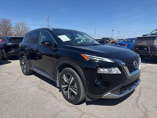 Super Black 2021 Nissan Rogue Platinum