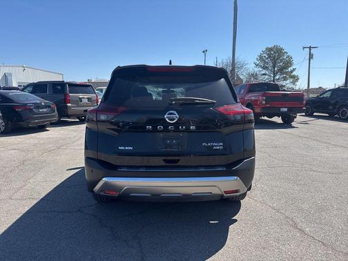 Super Black 2021 Nissan Rogue Platinum
