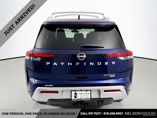 2022 Nissan Pathfinder Platinum 4WD