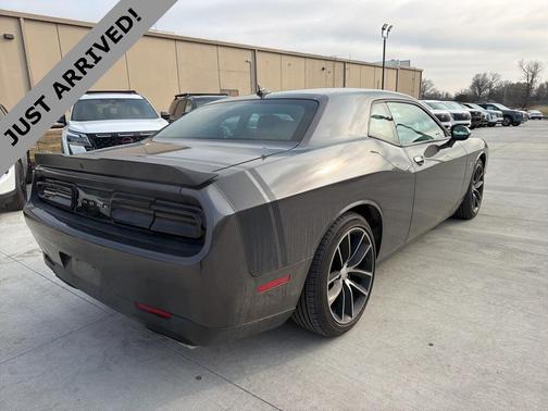 2016 Dodge Challenger R/T Scat Pack