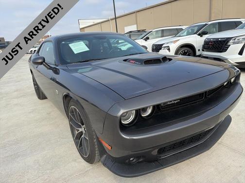 2016 Dodge Challenger R/T Scat Pack