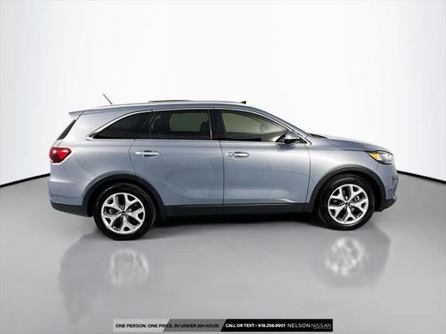2019 Kia Sorento EX