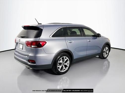 2019 Kia Sorento EX