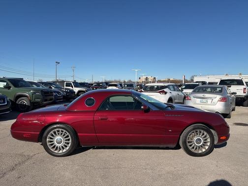 2004 Ford Thunderbird Base