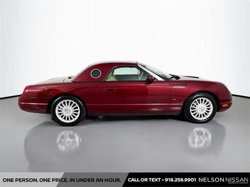 2004 Ford Thunderbird Base
