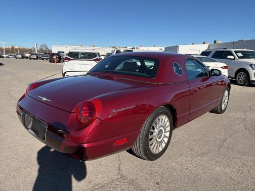 2004 Ford Thunderbird Base