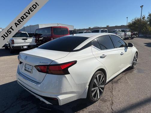 2020 Nissan Altima Platinum FWD