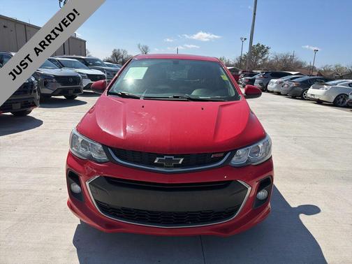 2020 Chevrolet Sonic FWD Hatchback LT 5-Door