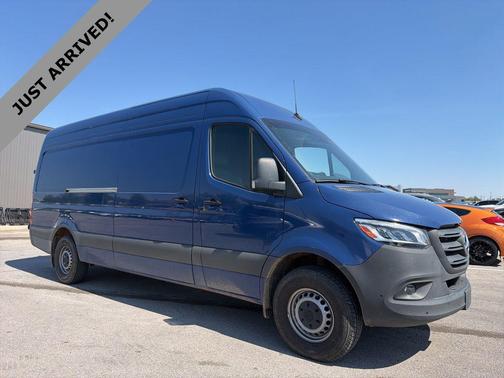 2024 Mercedes-Benz Sprinter 2500 Cargo 170 WB