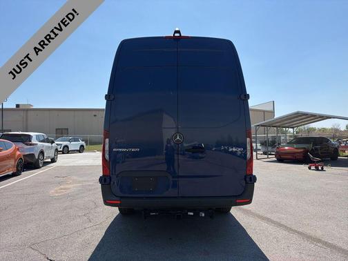2024 Mercedes-Benz Sprinter 2500 Cargo 170 WB