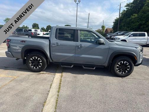Boulder Gray Pearl 2023 Nissan Frontier PRO-4X