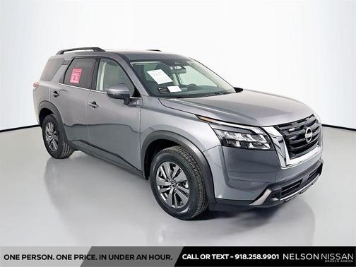 2025 Nissan Pathfinder SV FWD