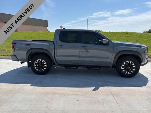 Boulder Gray Pearl 2024 Nissan Frontier PRO-4X