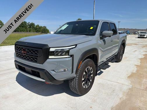 Boulder Gray Pearl 2024 Nissan Frontier PRO-4X