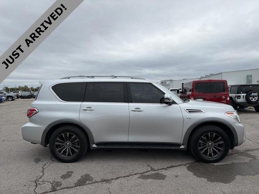2017 Nissan Armada Platinum