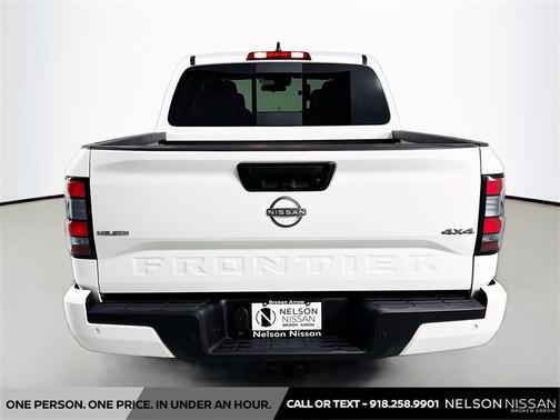 2026 Nissan Frontier SV