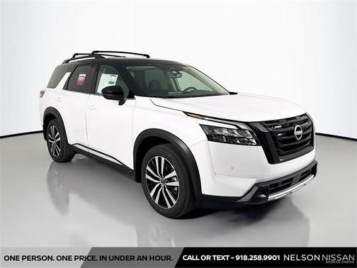 2025 Nissan Pathfinder Platinum 4WD