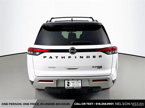 2025 Nissan Pathfinder Platinum 4WD