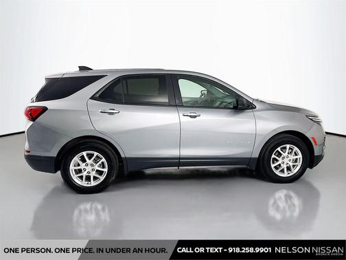 Sterling Gray Metallic 2023 Chevrolet Equinox LS