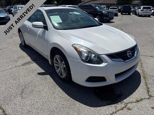 Winter Frost Pearl 2012 Nissan Altima 2.5 S