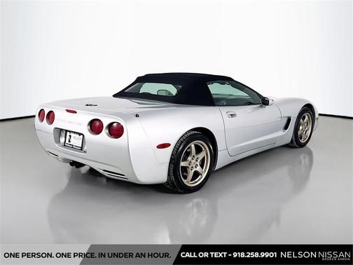 1999 Chevrolet Corvette Base