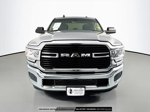 2019 RAM 2500 Big Horn Crew Cab 4x4 6'4' Box