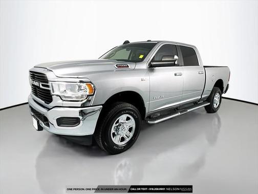 2019 RAM 2500 Big Horn Crew Cab 4x4 6'4' Box