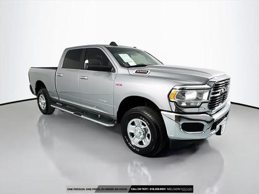 2019 RAM 2500 Big Horn Crew Cab 4x4 6'4' Box