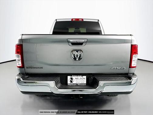 2019 RAM 2500 Big Horn Crew Cab 4x4 6'4' Box