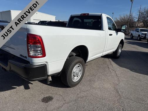 2024 RAM 2500 Tradesman Regular Cab 4x4 8' Box