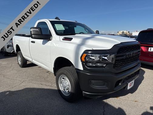 2024 RAM 2500 Tradesman Regular Cab 4x4 8' Box