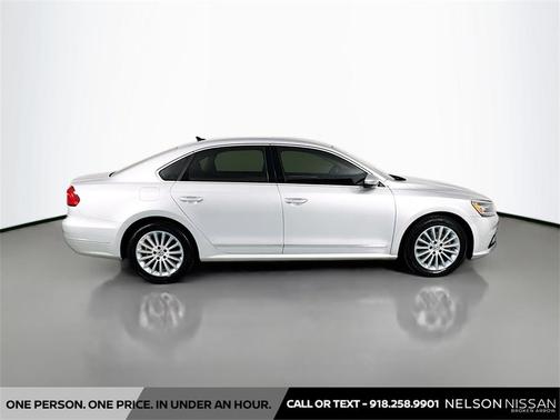 2016 Volkswagen Passat 1.8T SE