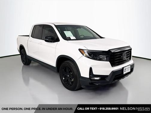 2022 Honda Ridgeline Black