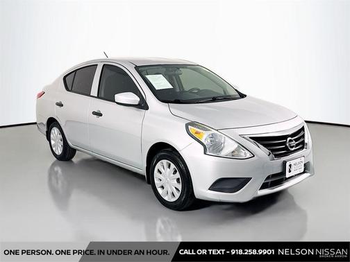 Brilliant Silver 2016 Nissan Versa 1.6 S