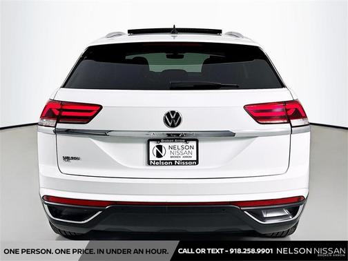 2020 Volkswagen Atlas Cross Sport 2.0T SE w/Technology