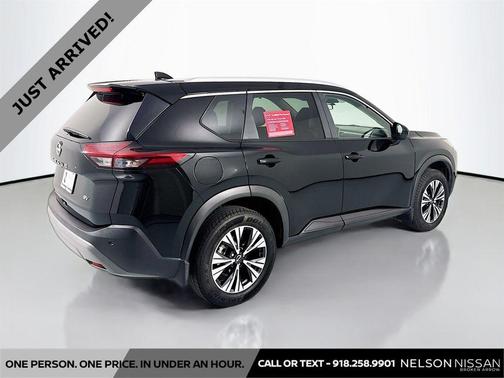 Super Black 2023 Nissan Rogue SV
