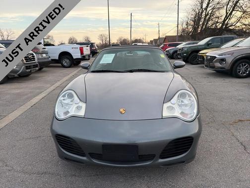 2004 Porsche 911 Carrera 4S