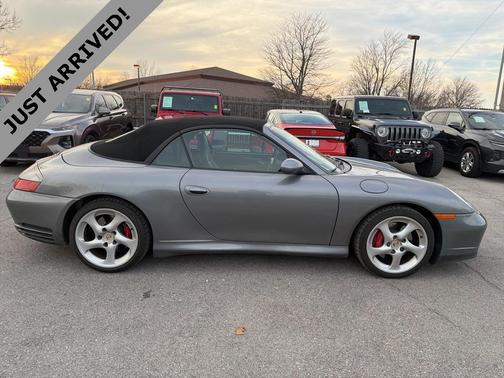 2004 Porsche 911 Carrera 4S
