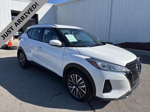 2022 Nissan Kicks SV