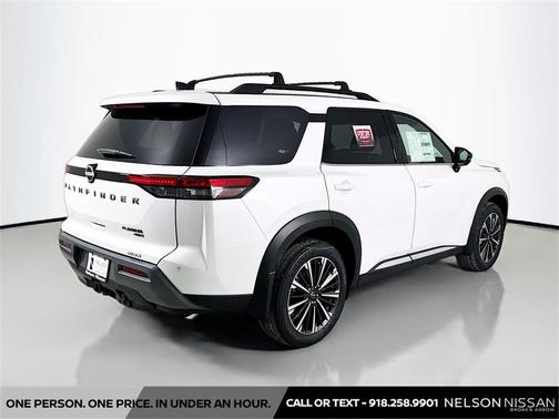 2026 Nissan Pathfinder Platinum