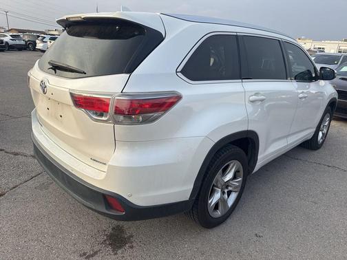 2016 Toyota Highlander Limited