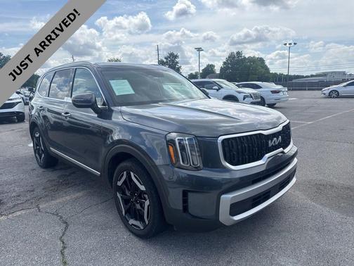 Gravity Gray 2024 Kia Telluride EX